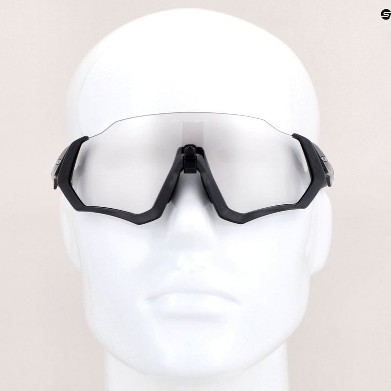 Oakley Flight Jacket plieniniai/skaidrūs iki juodos spalvos fotochrominiai dviratininkų akiniai 0OO9401 7