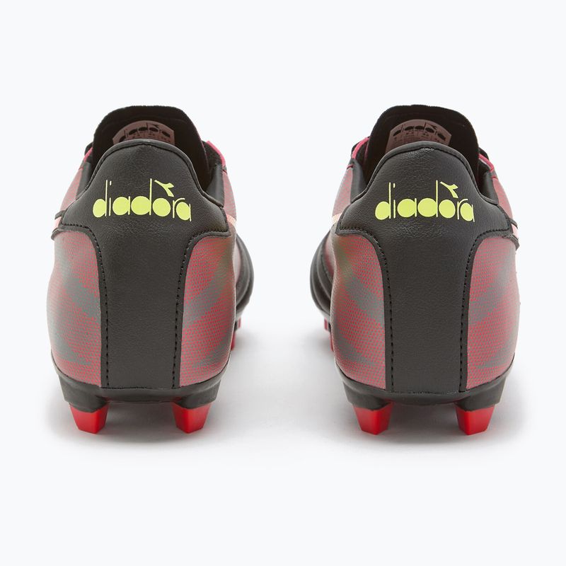 Vyriški futbolo bateliai Diadora Brasil Elite Veloce R LPU juodi ir raudoni DD-101.179181-D0136-39 11