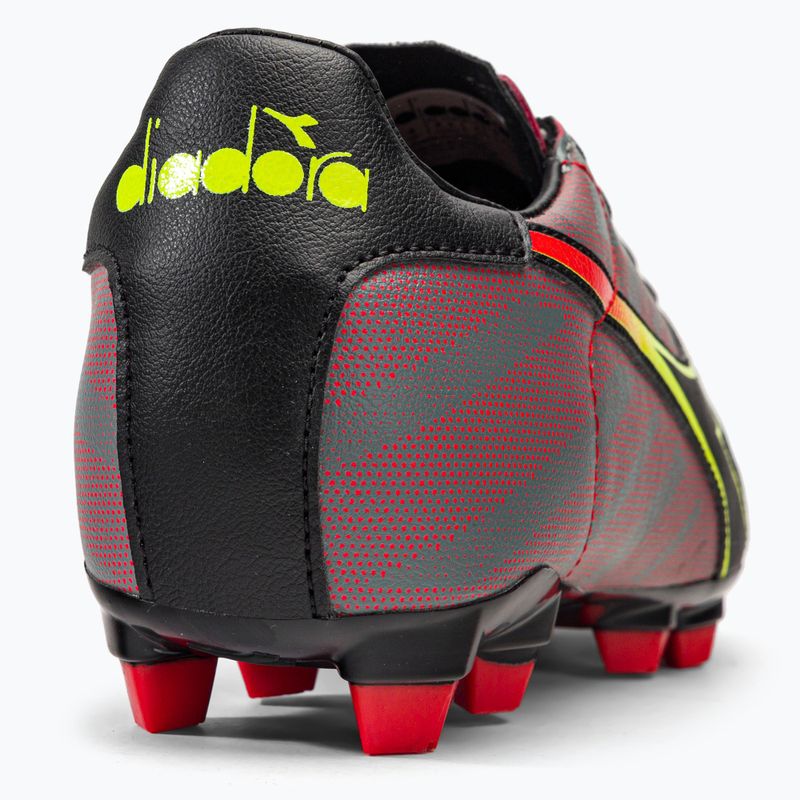 Vyriški futbolo bateliai Diadora Brasil Elite Veloce R LPU juodi ir raudoni DD-101.179181-D0136-39 9