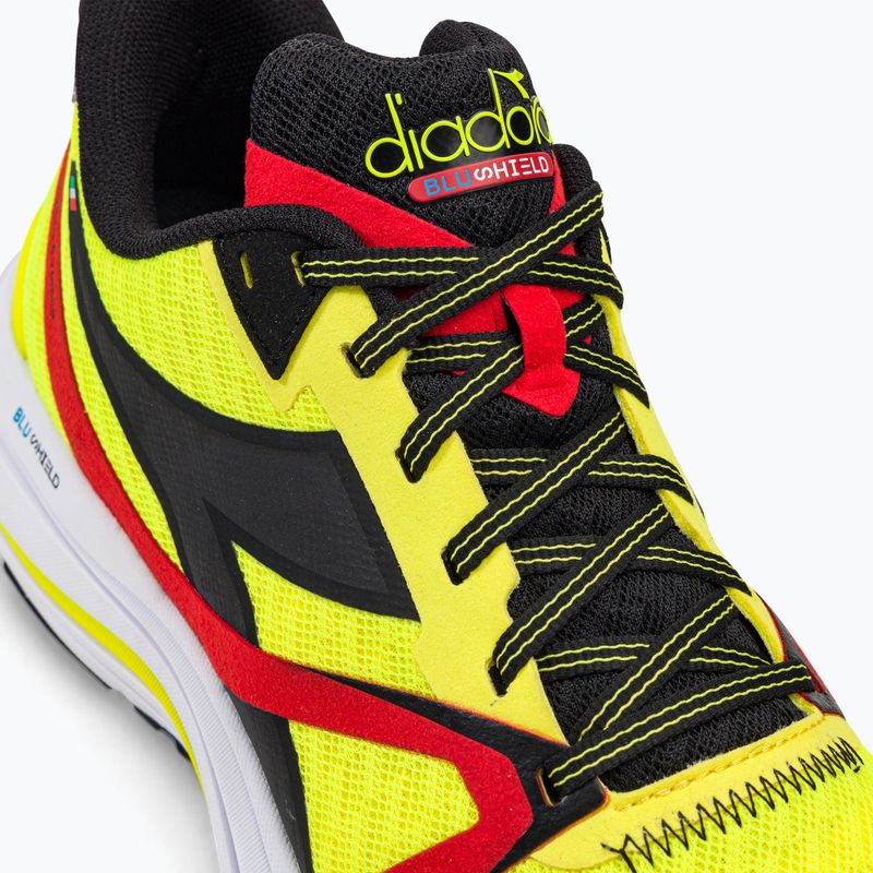 Vyriški bėgimo bateliai Diadora Mythos Blushield 8 Vortice yellow DD-101.179087-D0273 9