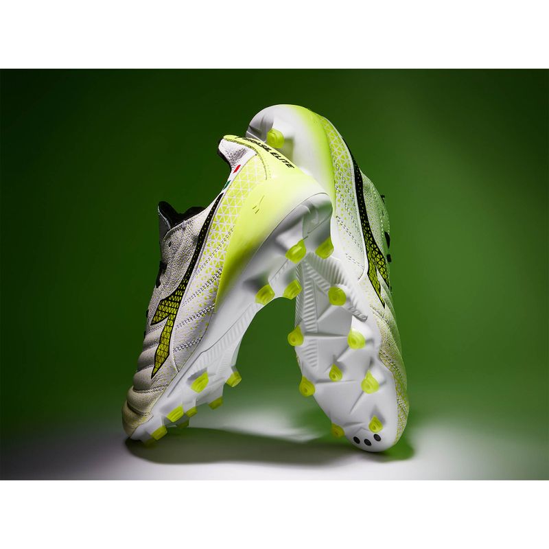Vyriški futbolo bateliai Diadora Brasil Elite Tech GR ITA LPX white/black/fluo yellow 21