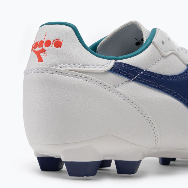 Vaikiški futbolo bateliai Diadora Brasil 2 R LPU JR white/navy 9