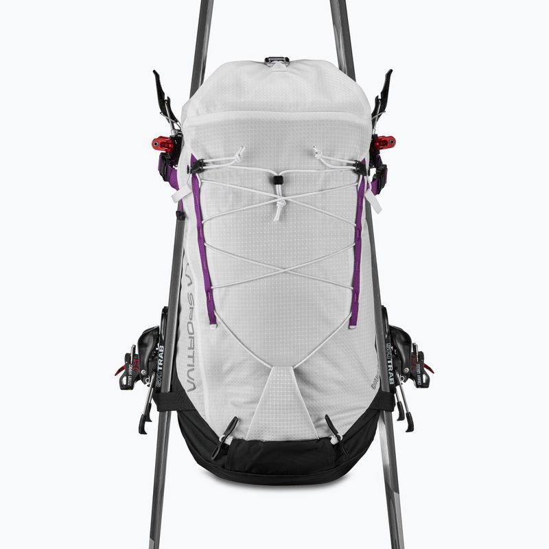 Kuprinė La Sportiva Granite 32 l chalk/black 9