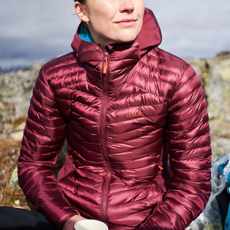 Moteriška pūkinė striukė Rab Cirrus Flex 2.0 Hoody kaštoninės spalvos QIO-69 9