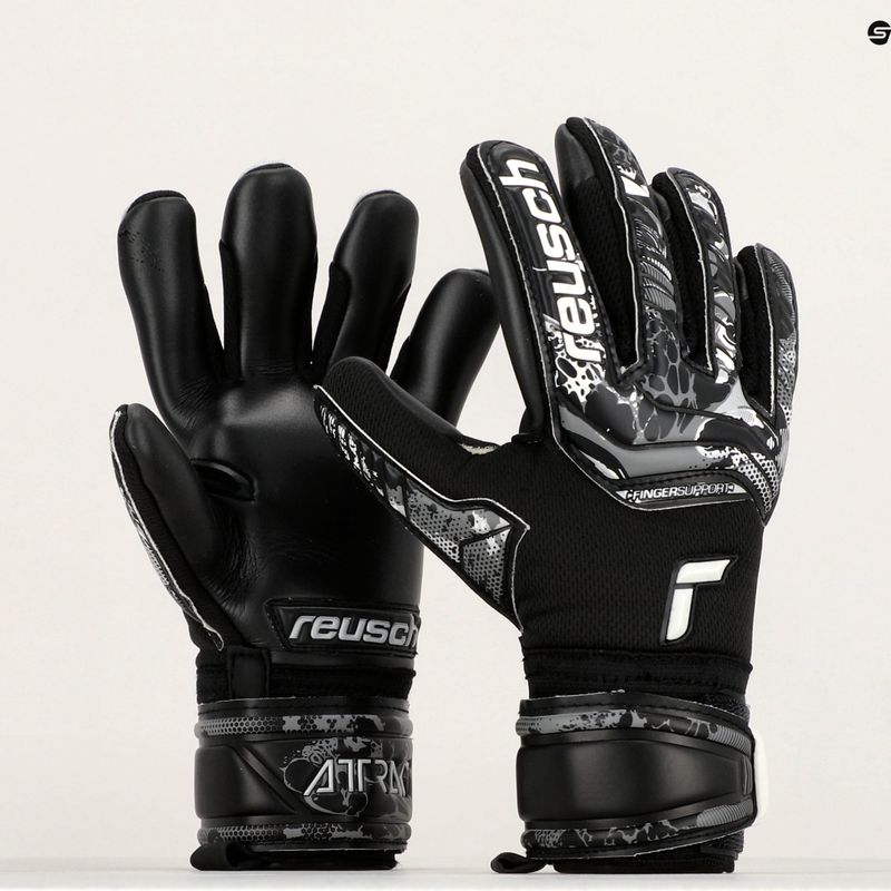 Reusch Attrakt Infinity Finger Support Junior vaikiškos vartininko pirštinės juodos 5372720-7700 9