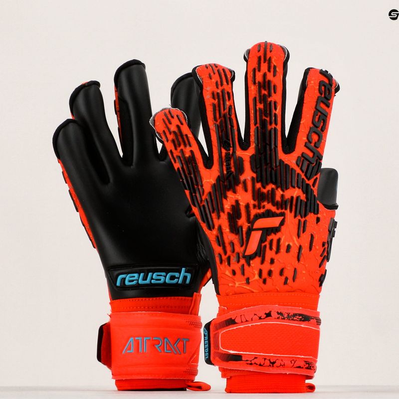 Reusch Attrakt Freegel Gold Evolution Cut vartininko pirštinės raudonos spalvos 5370135-3333 9