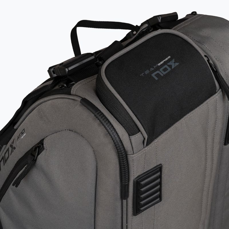 Padelio krepšys NOX AT10 Team 42 l grey/black 10