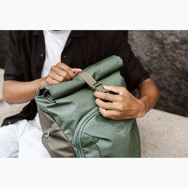 Miesto kuprinė Osprey Transporter Roll Top 20 l pine leaf 19