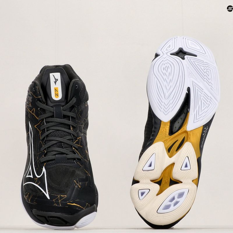 Vyriški tinklinio bateliai Mizuno Wave Lightning Z7 Mid bikoyster/mpgold/irongate 13