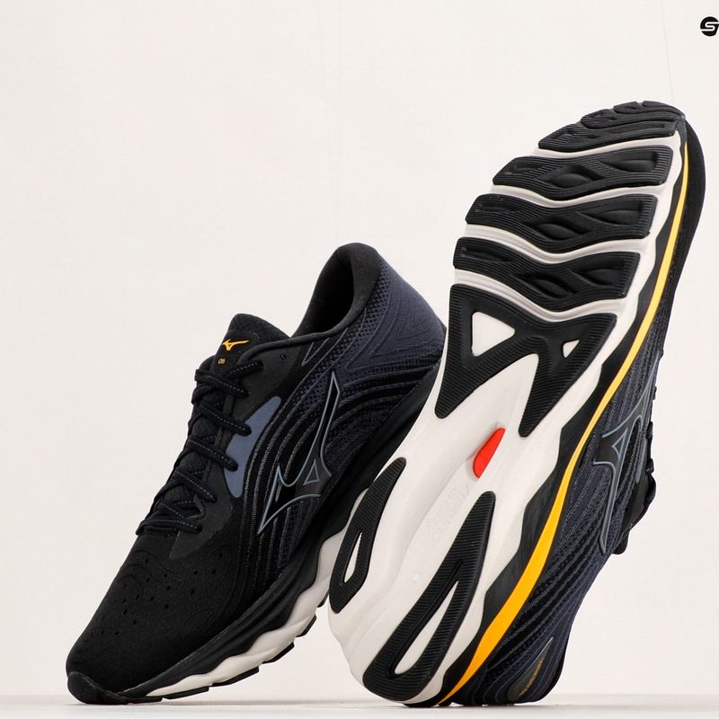 Vyriški bėgimo bateliai Mizuno Wave Sky 6 black/tradewinds/gold fusion 11