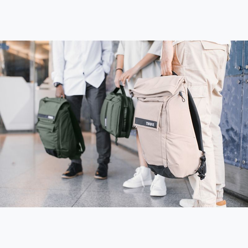 "Thule Paramount" konvertuojama nešiojamojo kompiuterio kuprinė 15,6" 16 l lenktyninė žalia 16