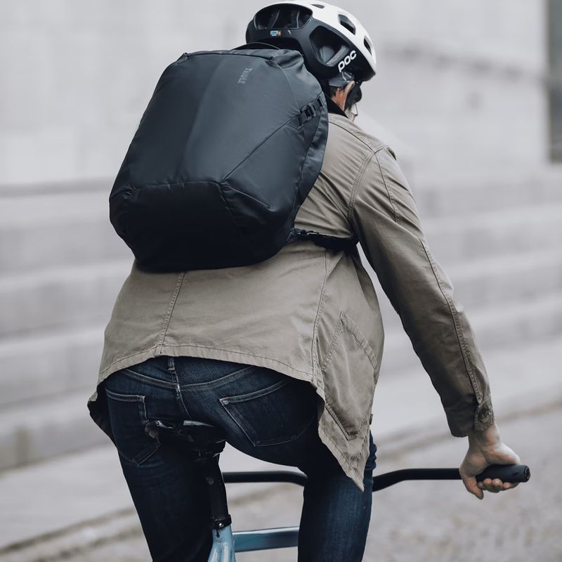 Thule Tact 21 l miesto kuprinė juoda 5