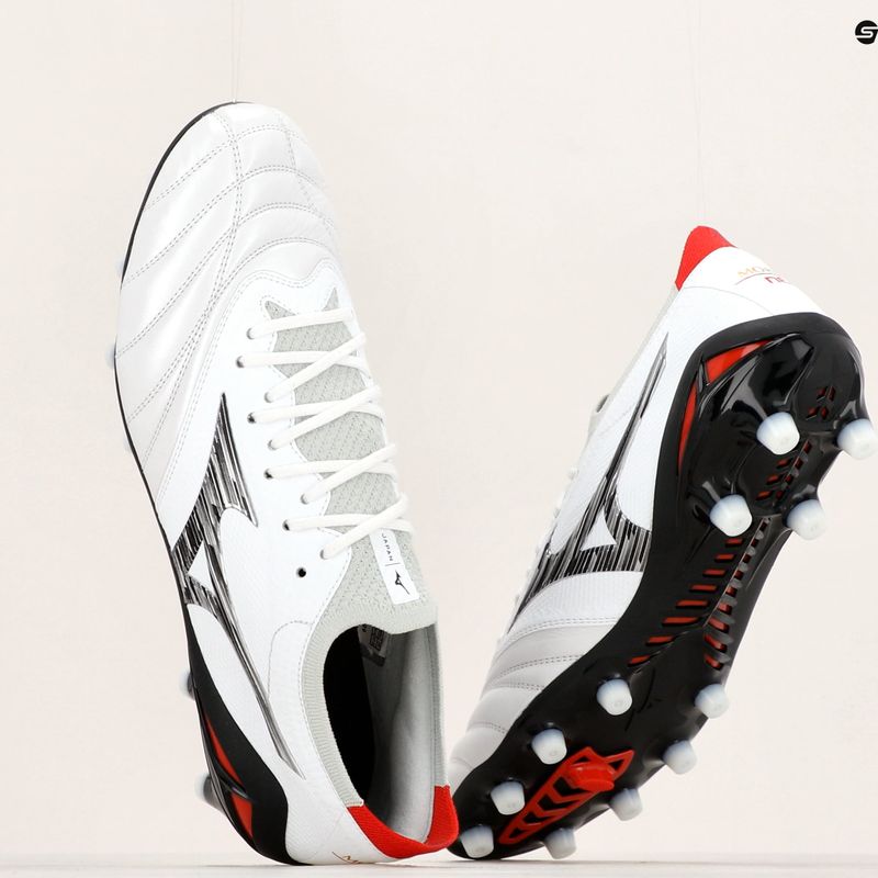 Vyriški futbolo bateliai Mizuno Morelia Neo IV Beta JP MD white/black/chinese red 13