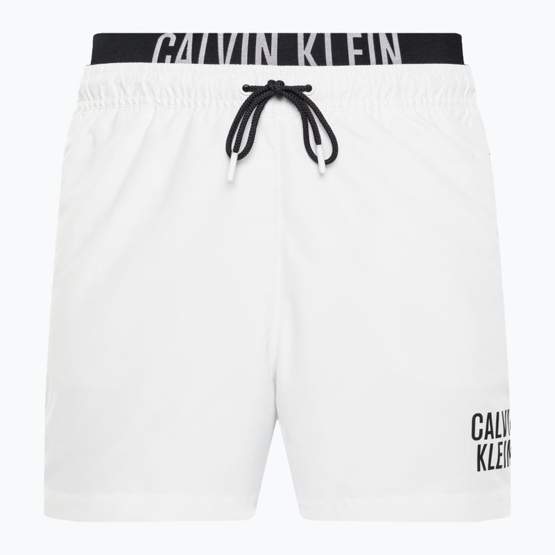 Vyriški Calvin Klein vidutinio dydžio maudymosi šortai su dviguba juosmens juosta, balti