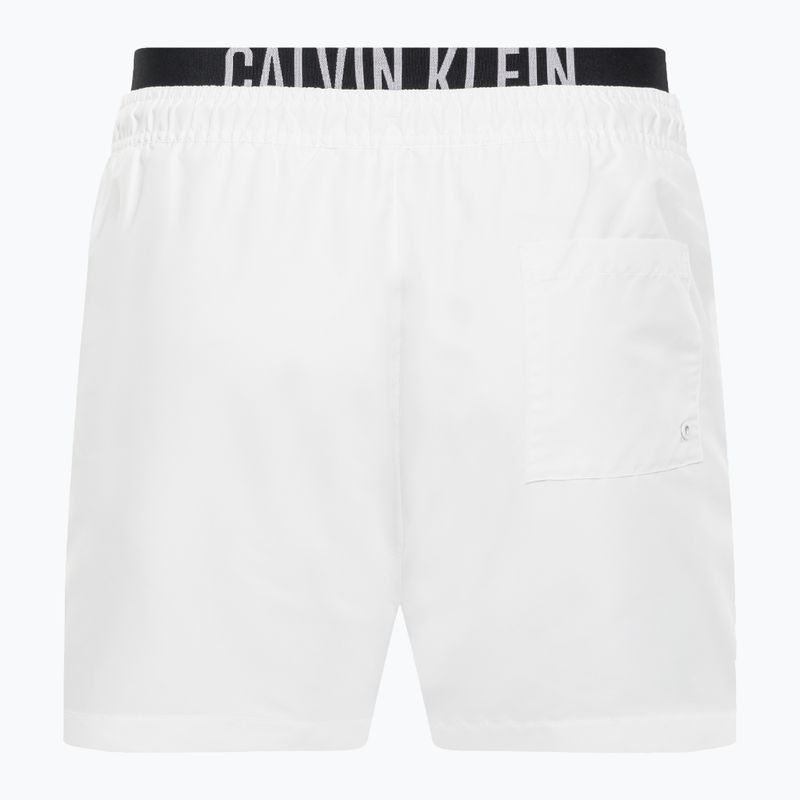 Vyriški Calvin Klein vidutinio dydžio maudymosi šortai su dviguba juosmens juosta, balti 2