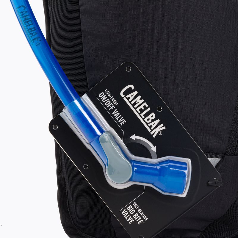 CamelBak Rogue Light 7 l dviratininko kuprinė su 2 l rezervuaru juoda/sidabrinė 5