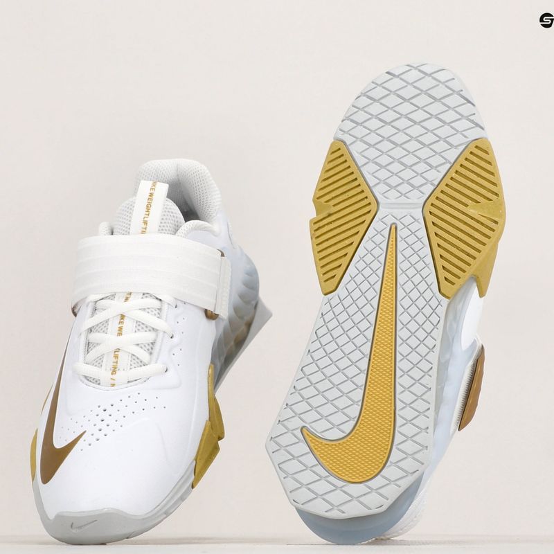 Svorių kilnojimo batai Nike Savaleos white/black iron grey 8