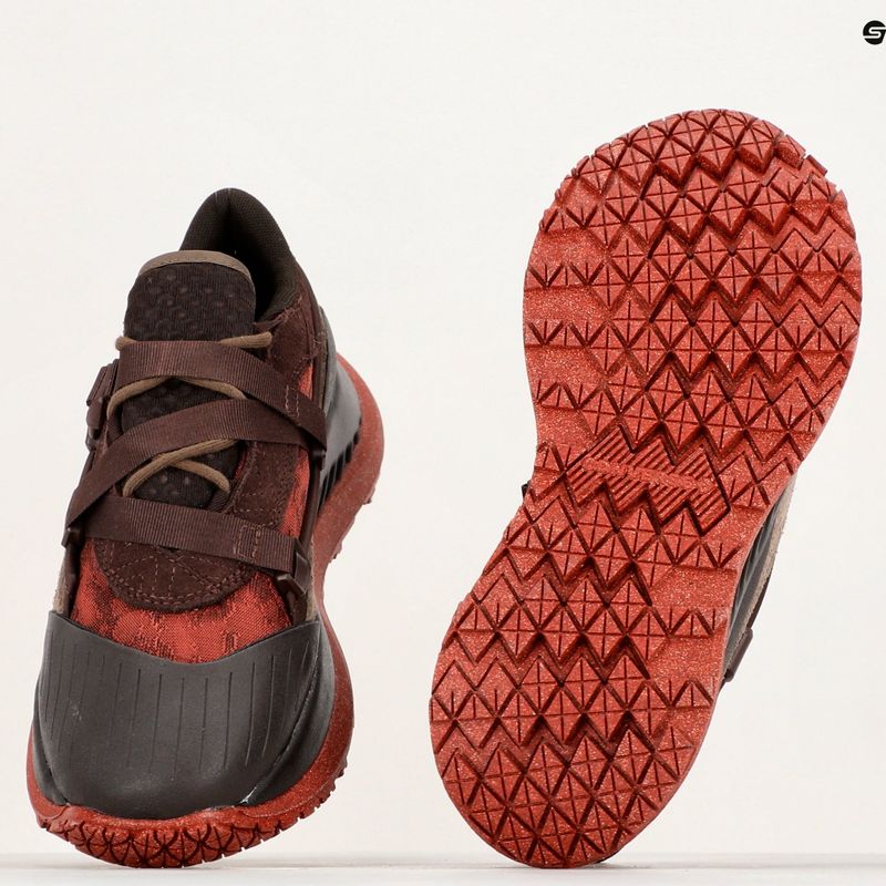 Batai Converse Utility Explore Ox dark root 9
