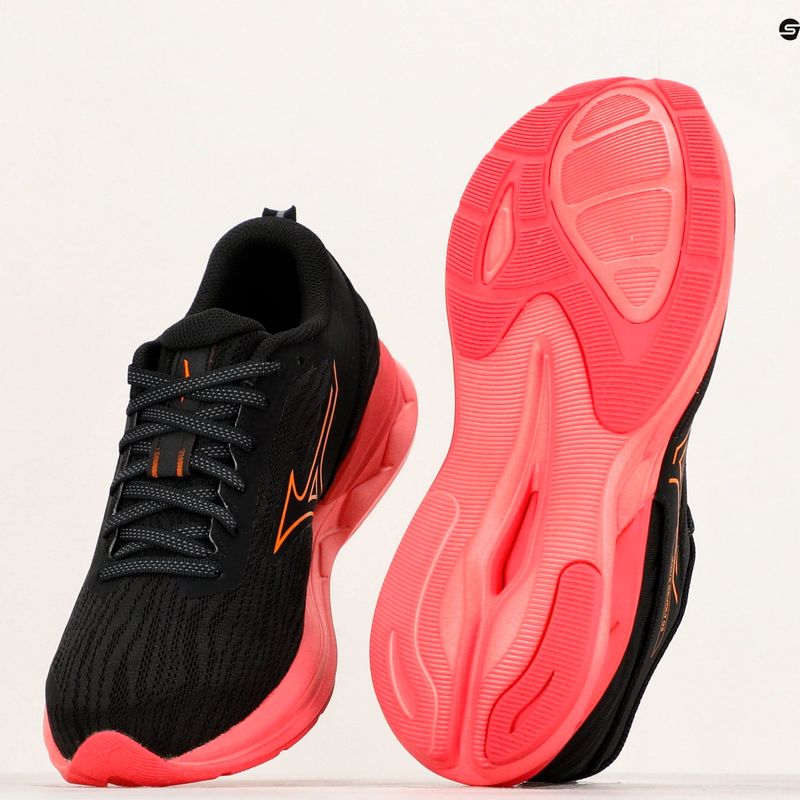 Moteriški bėgimo bateliai Mizuno Wave Revolt 3 black/carrot curl/dubarry 10