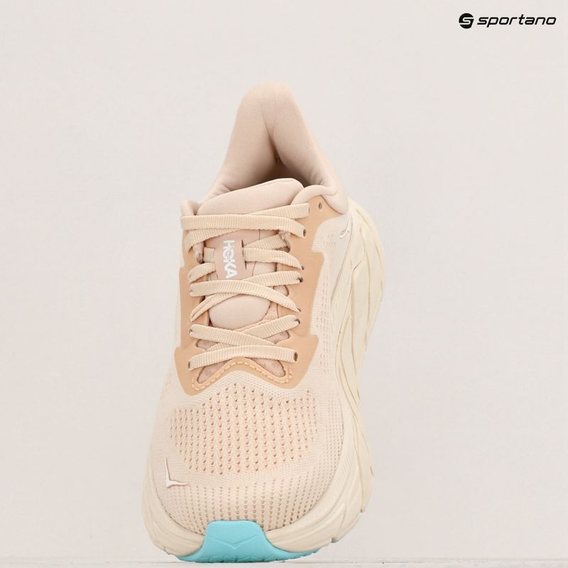 Moteriški bėgimo bateliai HOKA Arahi 7 vanilla/cream 9