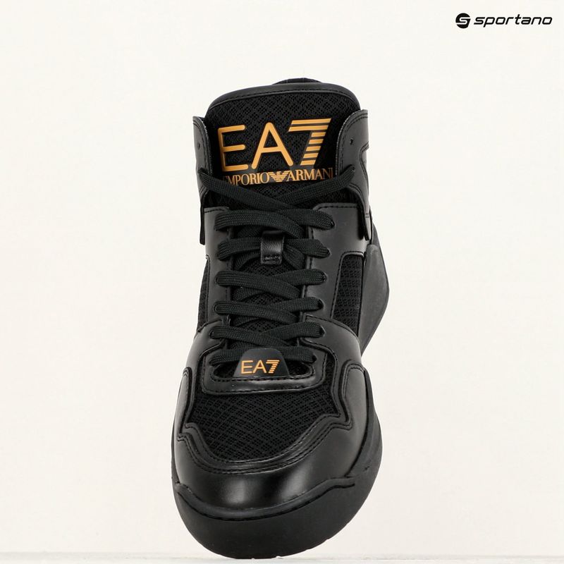 Batai EA7 Emporio Armani Basket Mid triple black/gold 9