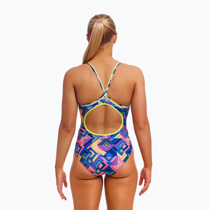 Moteriškas vientisas plaukimo kostiumėlis Funkita Diamond Back One Piece be square 3