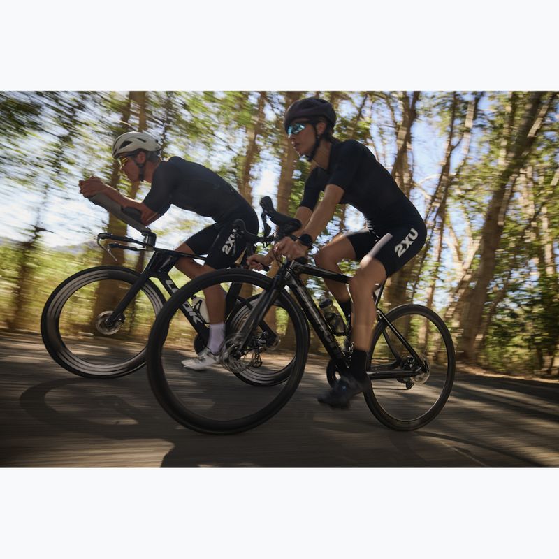 Moteriškas triatlono kombinezonas 2XU Aero Hex Sleeved black/white 10