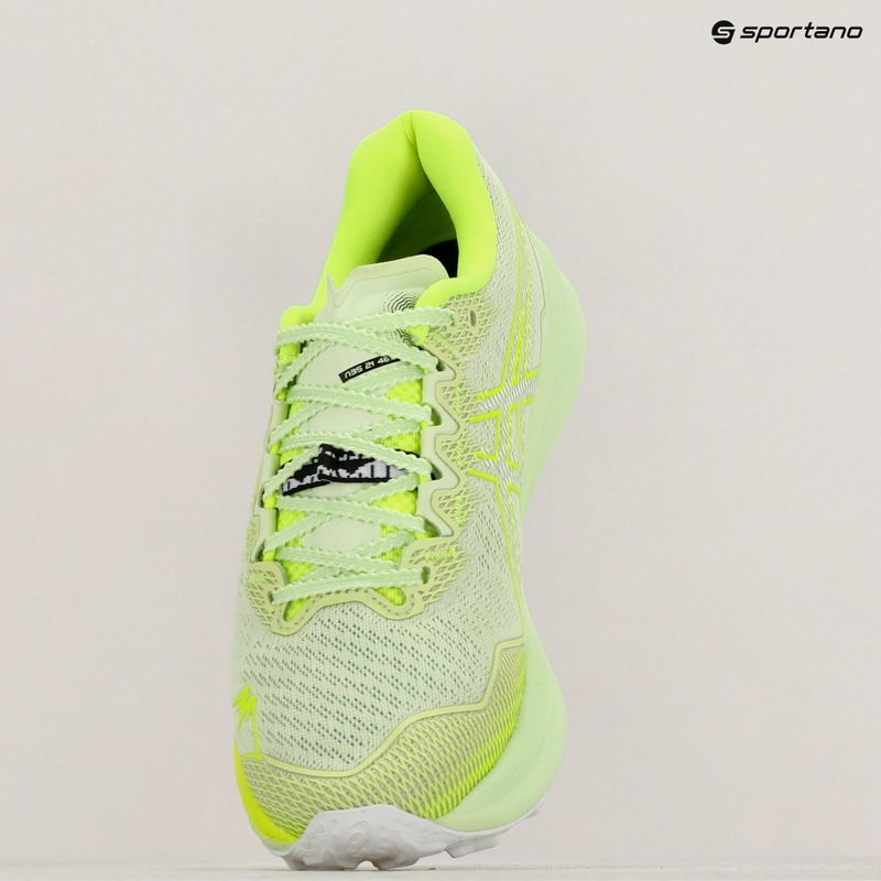 Moteriški bėgimo batai ASICS Fujispeed 3 cool matcha/safety yellow 15