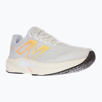 Moteriški bėgimo bateliai New Balance FuelCell Propel v5 white