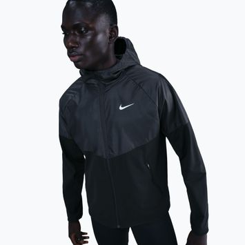 Vyriška bėgimo striukė Nike Miler Repel Winterized black/anthracite