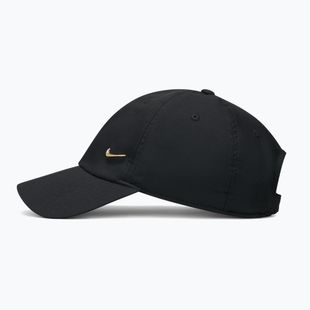 Kepurė su snapeliu Nike Dri-Fit Club Unstructured Metal Swoosh 2026 black/metallic gold