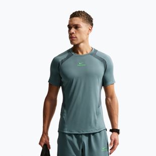 Vyriški treniruočių marškinėliai Nike Pro Training Dri-Fit mineral slate/faded spruce/green strike