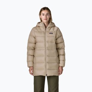 Moteriškas pūstas paltas Patagonia Fitz Roy Down Parka pumice