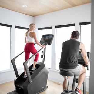 Matrix Fitness Climbmill C50XR laiptai