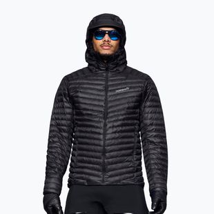 Vyriška pūsta striukė Norrona Trollveggen Down800 Super Light Hood Caviar Black