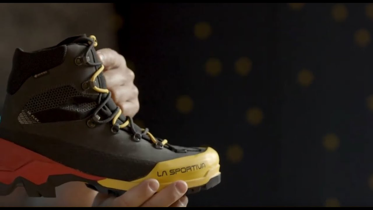 La Sportiva vyriški aukštakulniai batai Aequilibrium LT GTX black/yellow 21Y999100
